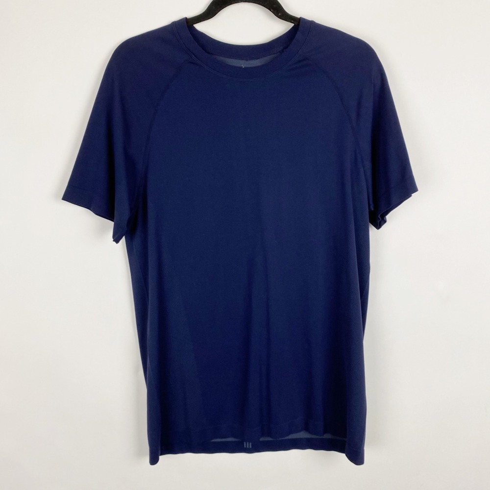 Fabletics Mens Navy‎ Blue Short Sleeve Training T-Shirt Size M Athletic Workout